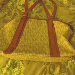 Michael Kors Tan and Brown Shoulder Bag